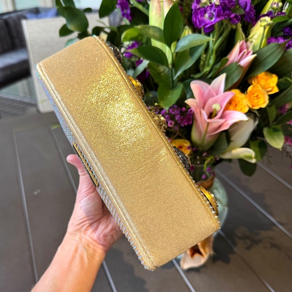 NWT Kurt Geiger Octavia Medium Golden Evening Bag ~ Glamourous! - Picture 6 of 8